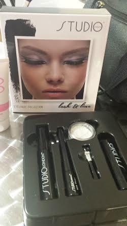 140910 Studio liner set