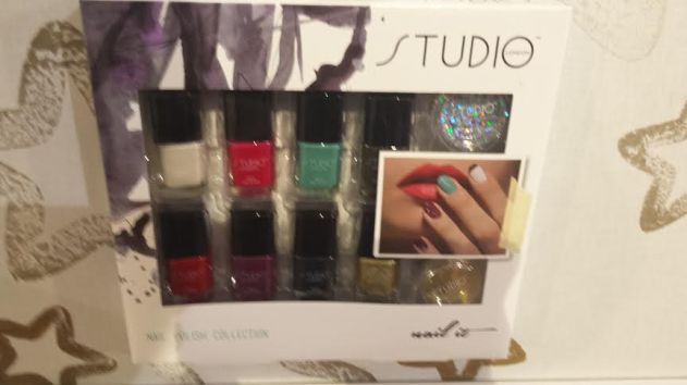 140910 Studio Nail Set