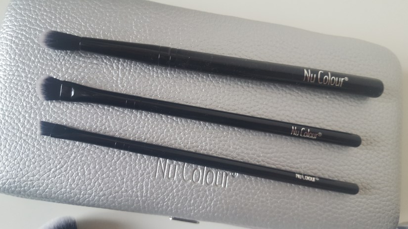 Nu Colour Professional Makeup Set