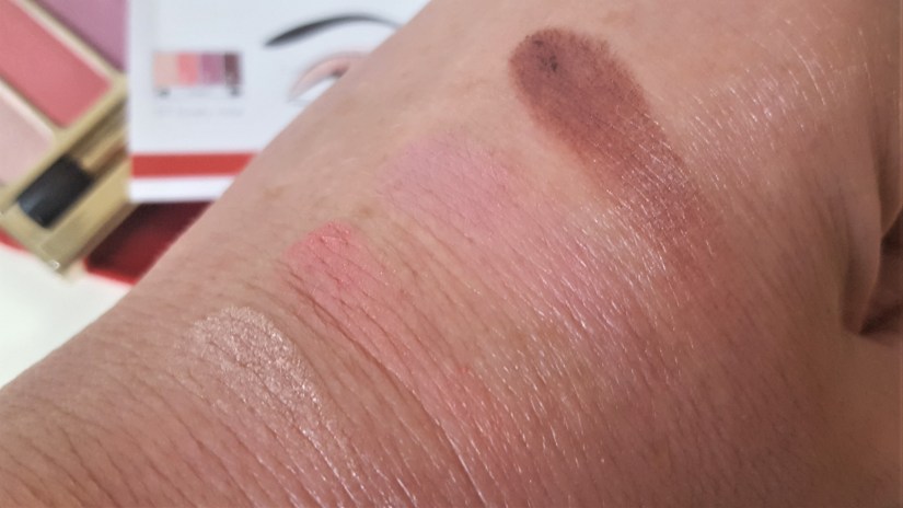 Clarins Rosy Palette swatched